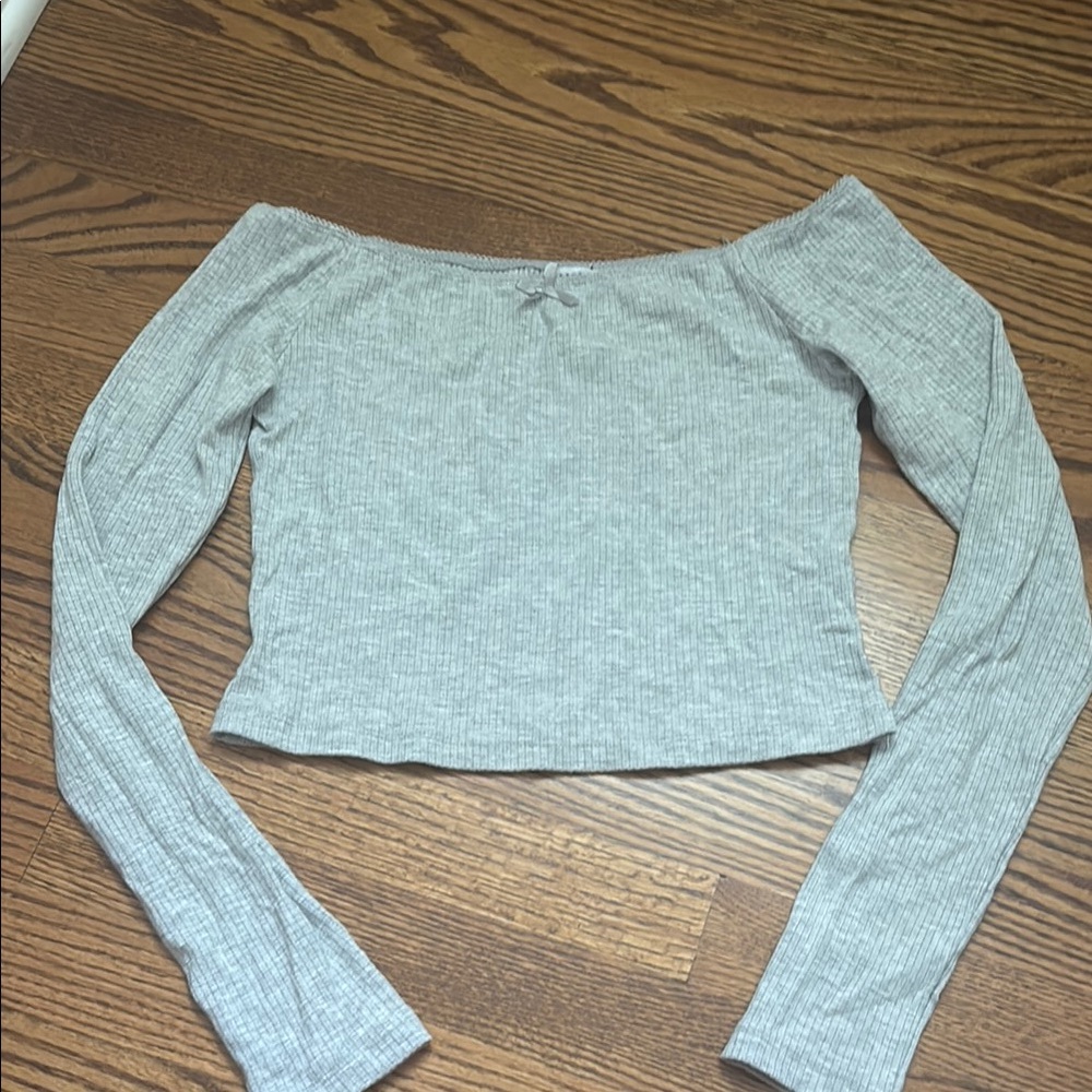 Garage Gray Long Sleeve Crop Blouse